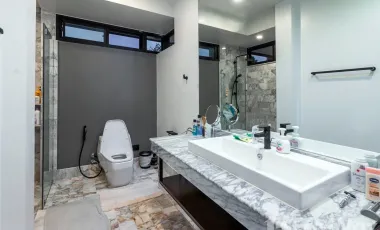 3 Bedroom House for sale at Siwalee Lakeview