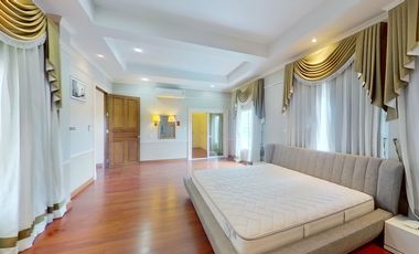 6 Bedroom Villa for sale at The Laguna Home