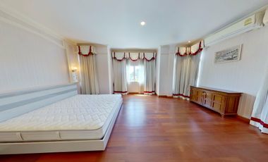 6 Bedroom Villa for sale at The Laguna Home