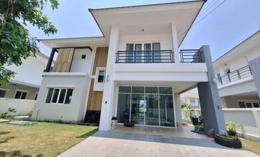 3 Bedroom House for sale at The Lake Ville Rama 2