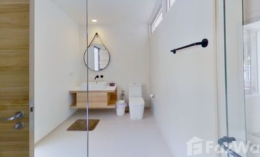 1 Bedroom Condo for sale at Wan Vayla