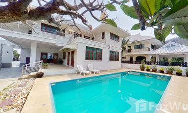 2 Storey House for sale close to Hua Hin Viewpoint