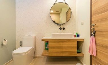 1 Bedroom Condo for sale at Wan Vayla