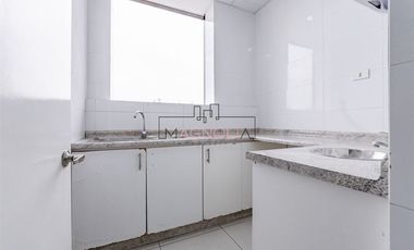 Oficina en Venta en AIEP BELLAVISTA