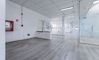 Oficina en Venta en AIEP BELLAVISTA