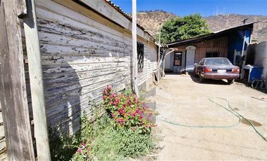 Sitio en Venta en (RBR) Pedro Félix Vicuña - Nogales - La Calera