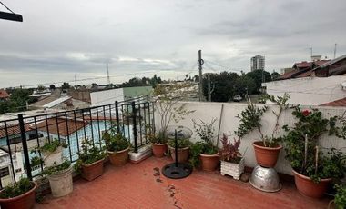 Casa en venta en Ezpeleta Este