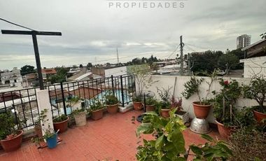 Casa en venta en Ezpeleta Este