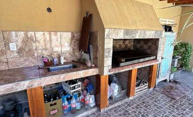 Casa en venta en Merlo Sur