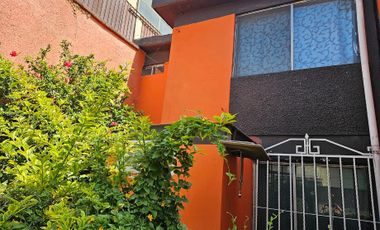 Casa en venta en Los Reyes Ixtacala, Tlalnepantla Estado de México