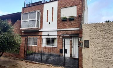 PH en venta - 2 Dormitorios 1 Baño - 160Mts2 - Cochera - 160Mts2 - Saavedra