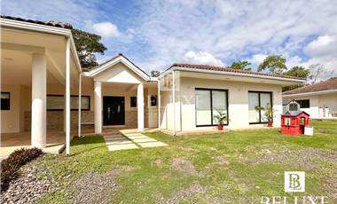 VENTA CASA EN CERRO AZUL (15)