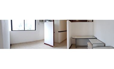 VENTA O ALQUILER DE CONSULTORIO OFICINA EN EL ROYAL CENTER  60 M2