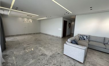 Empire Santa Maria remodelado y equipado