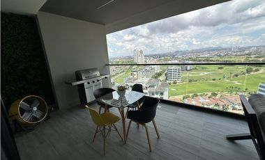 Empire Santa Maria remodelado y equipado