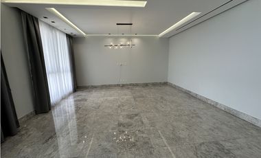 Empire Santa Maria remodelado y equipado