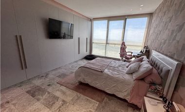 Empire Santa Maria remodelado y equipado