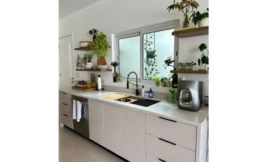 Casa en Costa Sur  (ID 13195)