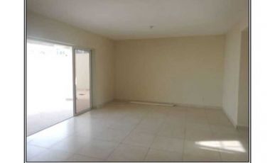 Venta Amplia Fresca Hermosa Casa 2 Plantas 350 Mts2