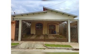 SEA CONFIABLE VENDE CASA EN ARRAIJAN TRES RECAMARAS