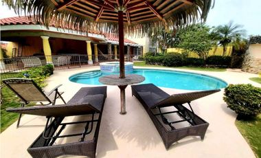 Venta de Casa en Coronado