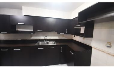 SE ALQUILA APARTAMENTO EN CLAYTON (AL)