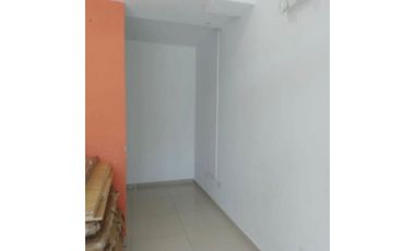 Alquiler de local comercial ubicado en Vía España. (RK)