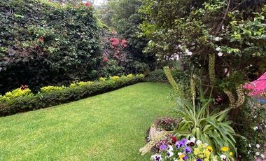 CASA EN VENTA EN SAN BERNABE, ESTILO HACIENDA