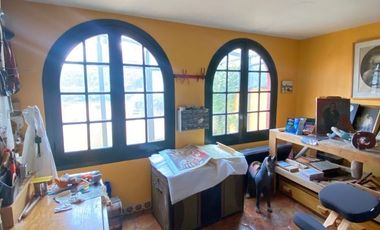 CASA EN VENTA EN SAN BERNABE, ESTILO HACIENDA