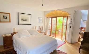 CASA EN VENTA EN SAN BERNABE, ESTILO HACIENDA