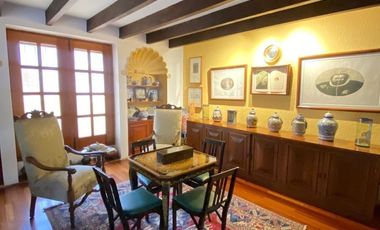 CASA EN VENTA EN SAN BERNABE, ESTILO HACIENDA