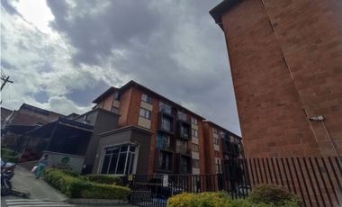 Se Vende Apartamento En Urbanización Prados De Alabanza