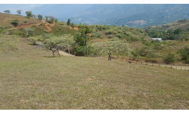 Vendo - cambio hermoso lote en San Jeronimo