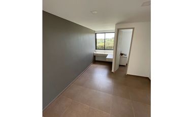 Se vende finca independiente en el carmen de Viboral se entrega rentan