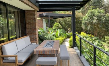 Venta Casa Campestre El Retiro, Antioquia cerca al parque, preciosa