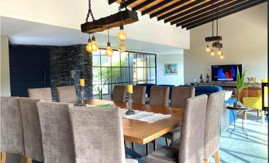 Venta Casa Campestre El Retiro, Antioquia cerca al parque, preciosa