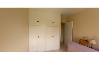 DPTO FRONTAL CALLE COLON TRES HABITACIONES CIUDAD DE MENDOZA