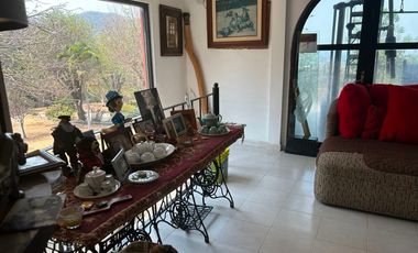 Casa en Fraccionamiento en Tamoanchan Jiutepec - CRB-1173-Fr