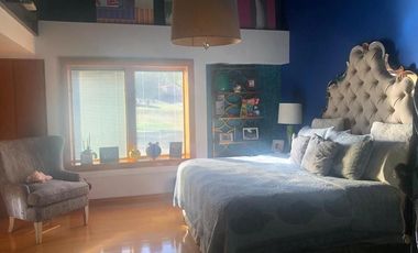 CASA EN VENTA AMUEBLADA EN SAN FRANCISCO CON ALBERCA Y CAMPO DE GOLF