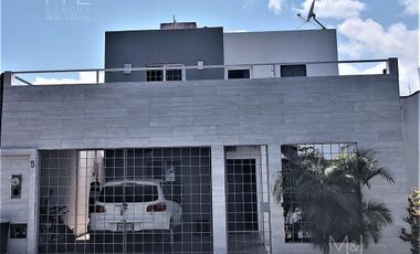 Casa en Venta y Renta en Cancún. Residencial Las Américas. En Privada de 4 Recámaras