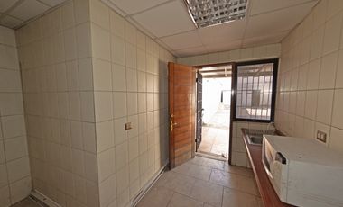 ARRIENDO CASA COMERCIAL CERCANA A METRO INÉS DE SUREZ