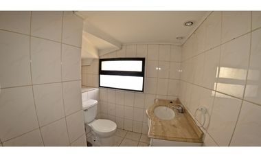 ARRIENDO CASA COMERCIAL CERCANA A METRO INÉS DE SUREZ