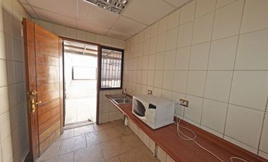 ARRIENDO CASA COMERCIAL CERCANA A METRO INÉS DE SUREZ