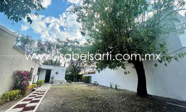 CASA EN VENTA EN JURICA
