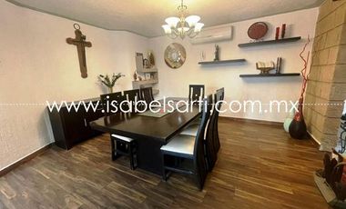 CASA EN VENTA EN JURICA