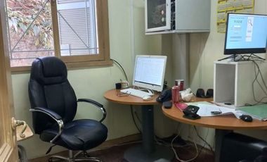 Local Comercial en Arriendo en Traslaviña con Álvarez