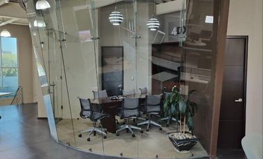 Edificio en Venta Cerca de Plaza Dorada