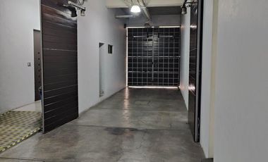 Edificio en Venta Cerca de Plaza Dorada