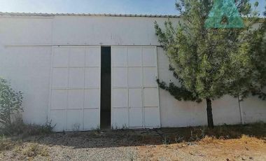 Venta de Bodegas cerca del complejo industrial de Av. Homero Jan