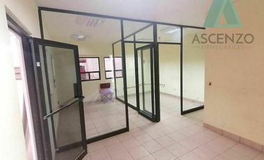 Venta de Bodegas cerca del complejo industrial de Av. Homero Jan